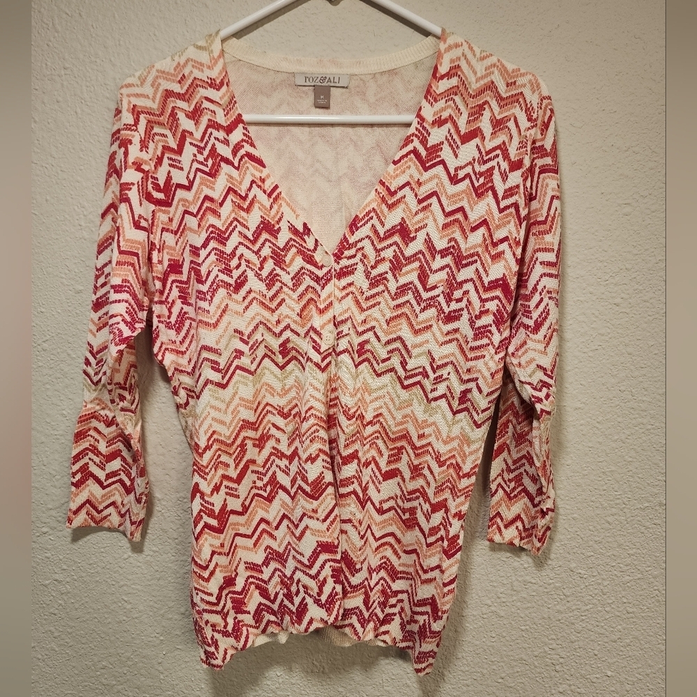 Women's Roz & Ali Red and White Chevron Cardigan Size Medium